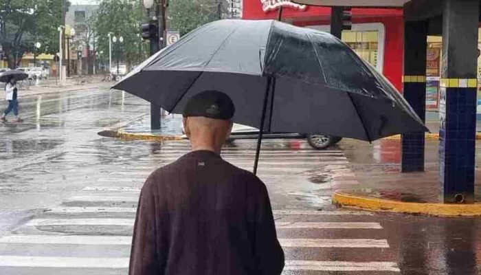Chuva-e-frio-centro-dds-1