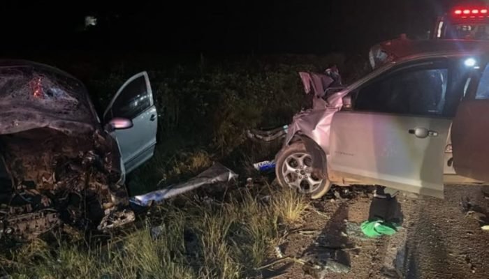 Colisão frontal na ERS-324, em Casca, deixou três vítimas — Foto: Colisão fronta