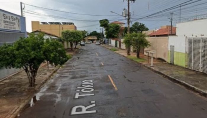 Mulher é enforcada por vizinho — Foto: Reprodução: Google Street View