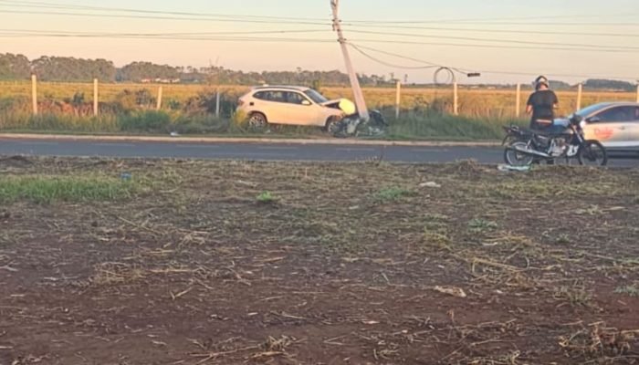 Foto: Equipes do Corpo de Bombeiros foram acionadas para o local. (Fala Povo Mid