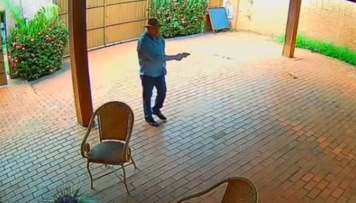 Foto: A defesa contesta versão apresentada por testemunha sobre disparos. (Repro