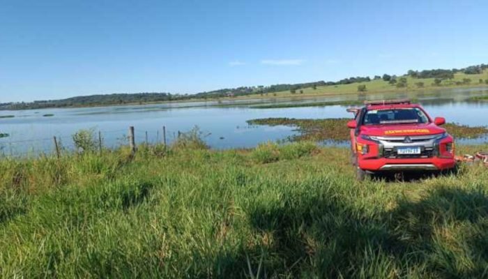 Mergulhadores de Campo Grande foram até Paraíso das Águas para as buscas no rio.