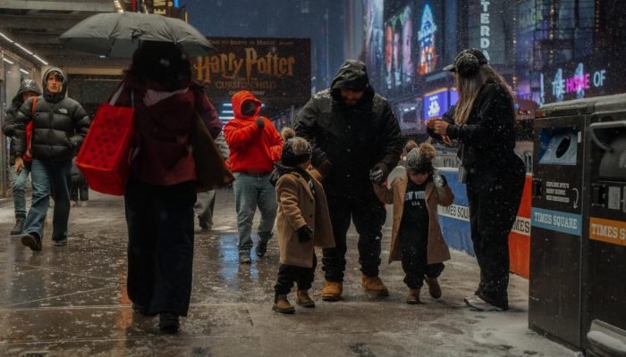 Trump afirma que EUA estão preparados para tempestade de inverno histórica