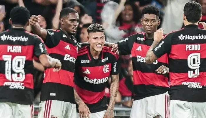 Foto: Jogadores do Flamengo reunidos (Foto: Gilvan de Souza-CRF)