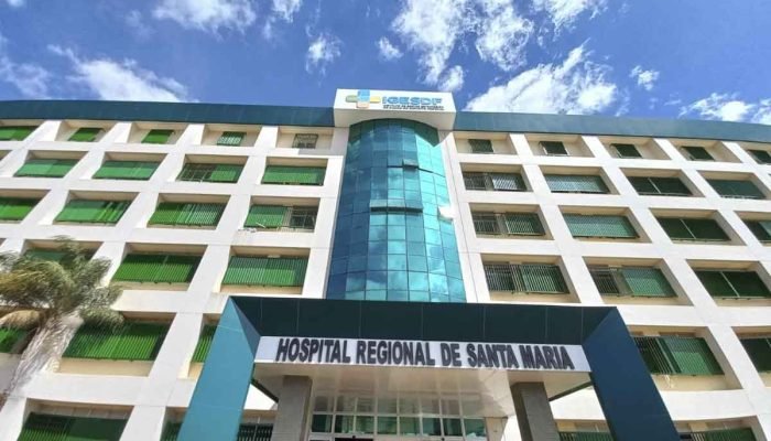 Fachada dos Hospital Regional de Santa Maria, onde Isabella Raíssa dos S — Foto