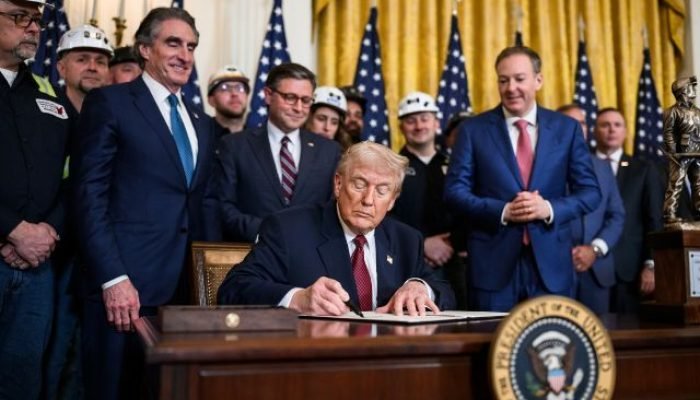 Trump derruba regra que permitia limitar emissões de gases do efeito estufa nos