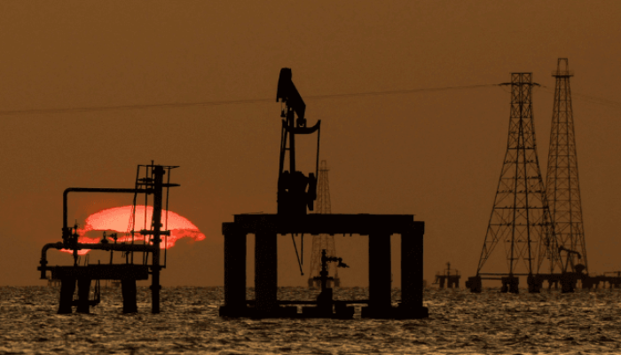 Foto: Plataformas petrolíferas no Lago Maracaibo, em Cabimas, na Venezuela | Fot