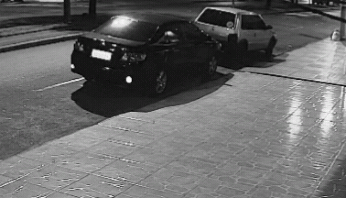 GIF-Carro-desgovernado