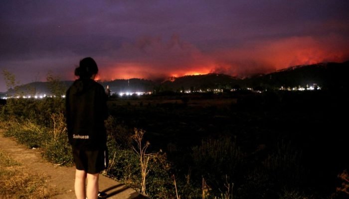 Incêndio florestal no Chile — Foto: Incêndio florestal no Chile 18/1/2026 • REUT
