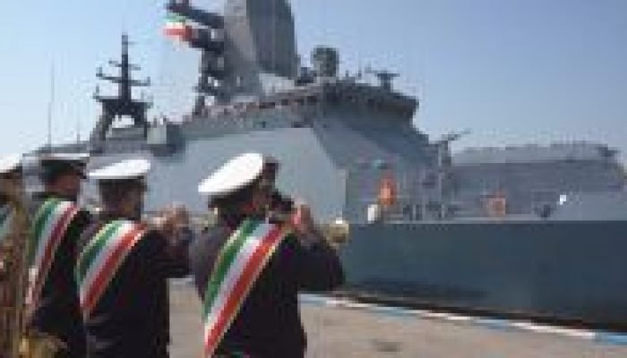 Ira-e-Russia-realizam-exercicios-navais-conjuntos-enquanto-os-EUA-reforcam-sua-presenca-militar-perto-do-Ira