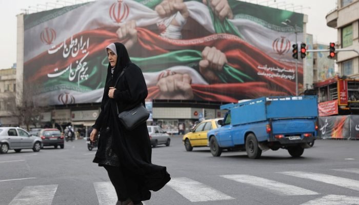 Irã pode suspender o bloqueio da internet em alguns dias — Foto: Irã pode suspen