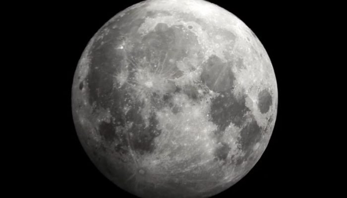 Lua de Morango • Projeto Bate-Papo Astronômico — Foto: Lua de Morango • Projeto