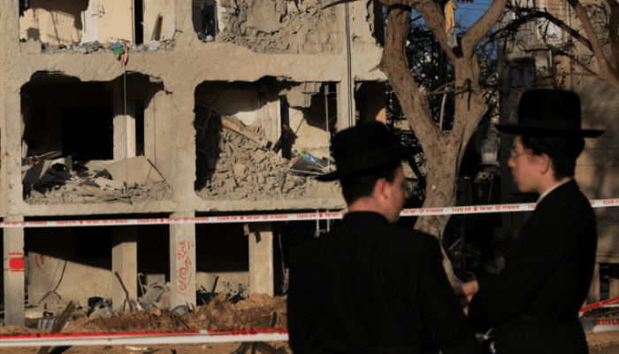 Foto: Local atingido por mísseis iranianos em Arad, sul de Israel 22/3/2026 | Ro