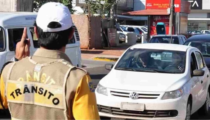 Fiscalização de trânsito em Campo Grande. — Foto: Fiscalização de trânsito em Ca