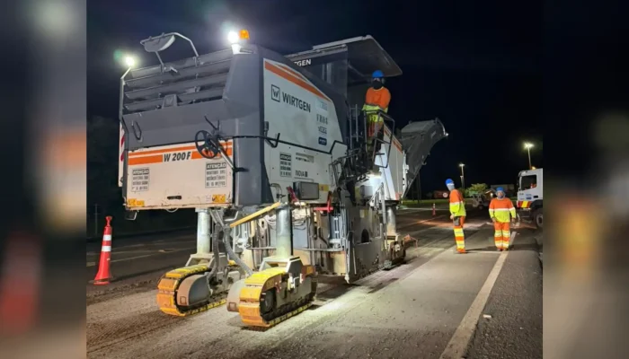 Obras no período noturno visa reduzir impactos no tráfego — Foto: Obras no perío