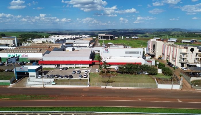 Vista aérea dos prédios da Noxon e Martin Office.