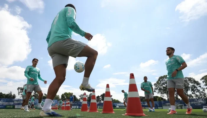 Foto: Palmeiras treina para encarar o Grêmio. (Foto: Cesar Greco/Palmeiras)