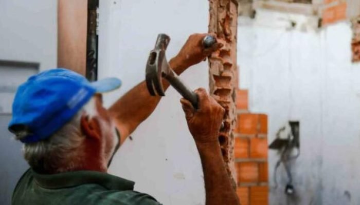 Pedreiro_Construcao-civil_Obra_Nathalia-Alcantara