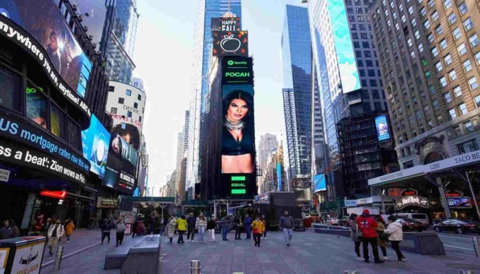 Pocah-na-Times-Square