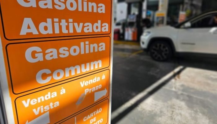 Posto-de-Combustivel-Foto-Kleber-Clajus-730x480-1