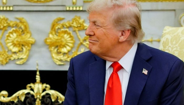 Quase metade dos americanos culpa Trump por "shutdown" nos EUA, segundo pesquisa