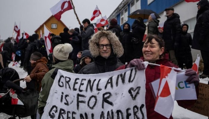Protesto contra a exigência do presidente dos EUA, Donald Trump, de que a ilha á