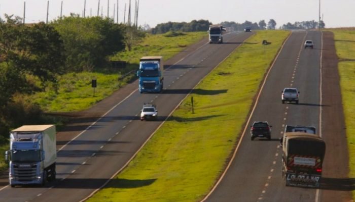 RODOVIAS-3010-CAPA-13-rf