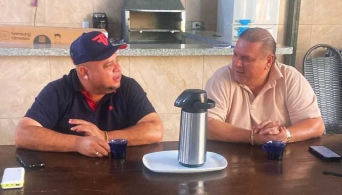 Rene-de-bone-destaca-amizade-de-longa-data-com-prefeito-Claudio-Ferreira.-Foto-ReproducaoRedes-Sociais