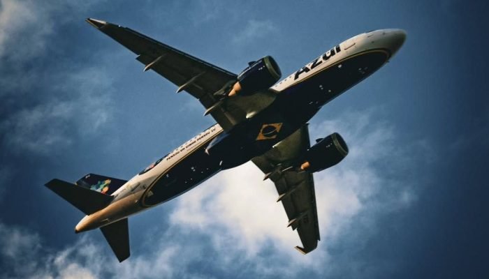 Gangorra do dólar: após abrir ano acima de R$ 6, moeda perde 11% em 2025 — Foto: