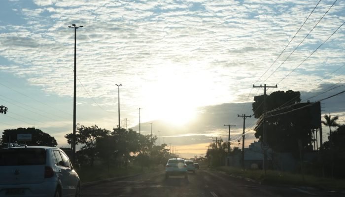 Tempo-sol-entre-nuvens-ensolarado-nebulosidade-tempo-seco-baixa-umidade-nublado-Pietra-Dorneles-Jornal-Midiamax-1