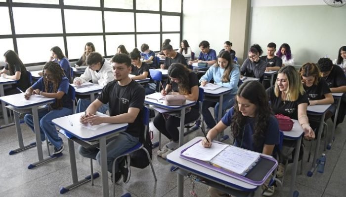 Escola Estadual Lúcia Martins — Foto: Escola Estadual Lúcia Martins. (Foto: Divu