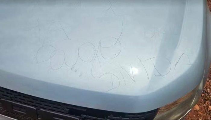 Em MT, mulher é achada morta com um olho removido e bilhete