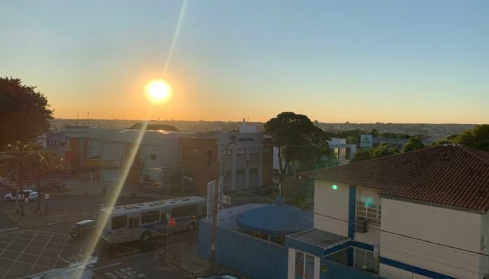 Sexta-feira terá máxima de 33°C e umidade em 30% em cidades de MS