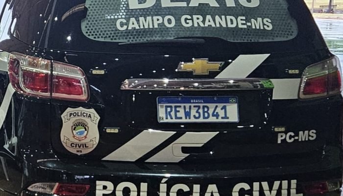 Adolescentes de escola da Capital participam de palestra contra bullying e cyberbullying