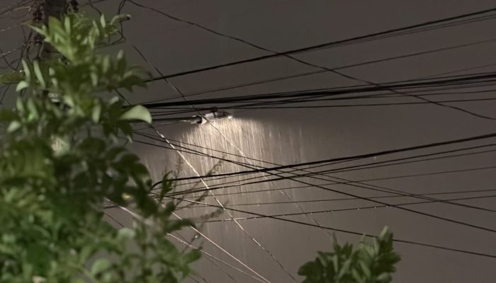 Chuva em Campo Grande no início da noite desta quinta — Foto: Chuva em Campo Gra