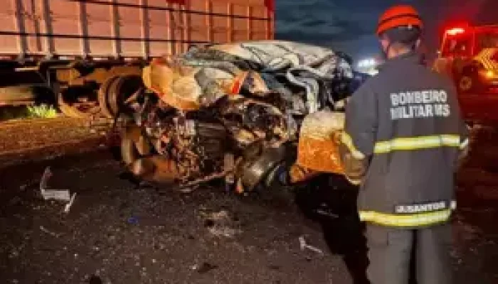 Três homens mortos em colisão entre Maracaju e Guia Lopes são identificados