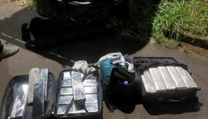 adolescente-e-flagrado-com-34-kg-de-maconha-em-onibus-interestadual-697b63800fc74