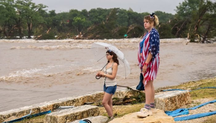 afp-20250704-2222872640-v1-highres-deathsreportedafterfloodingintexashillcountr.jpg