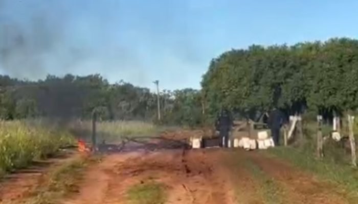 Entrada da fazenda — Foto: Entrada da fazenda (Divulgação/PM)