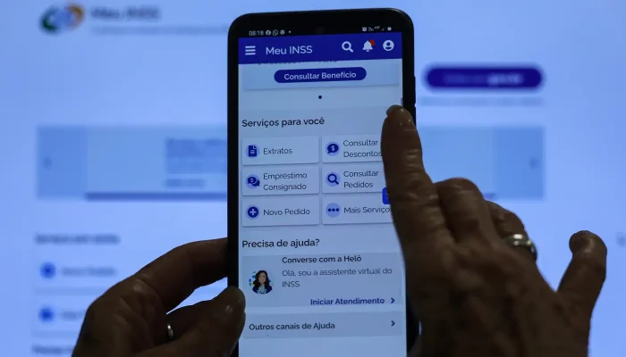 Quatro milhões de pessoas terão de fazer prova de vida no INSS