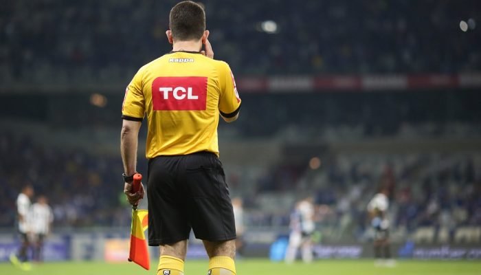 CBF planeja profissionalizar arbitragem no Brasileirão a partir de 2026
