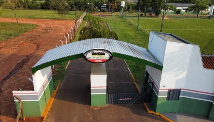 bda699f020553635e7c893e2b7828f6f