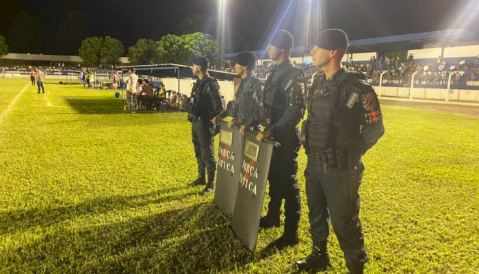 Polícia Militar realiza policiamento durante partida do Campeonato Estadual no Estádio Saraivão