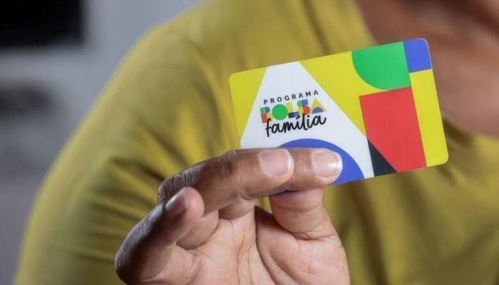 Divulgadas regras de gestão do novo Bolsa Família - Novo cartão do programa Bolsa Família. Foto: Roberta Aline / MDS