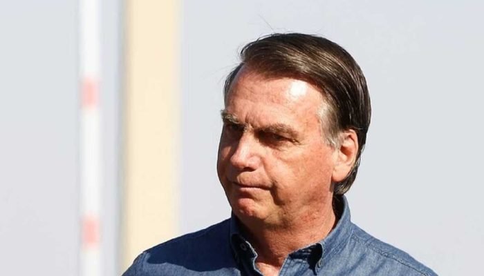 bolsonaro-prisao-domiciliar-vinicius-schimidet.jpg