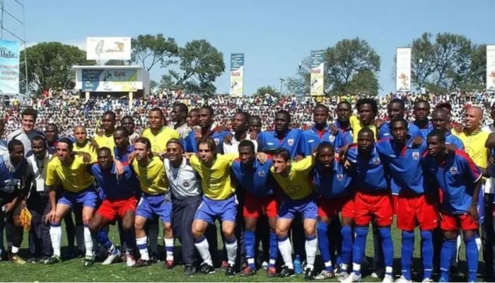 Jogo da Paz entre Brasil x Haiti, em 2004. (Foto: Divulgação/CBF)