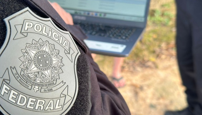 PF prende suspeito de contrabando e encontra material de abuso infantil no RN