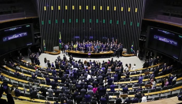 camara-aprova-aumento-do-faturamento-do-mei-para-r-140-mil