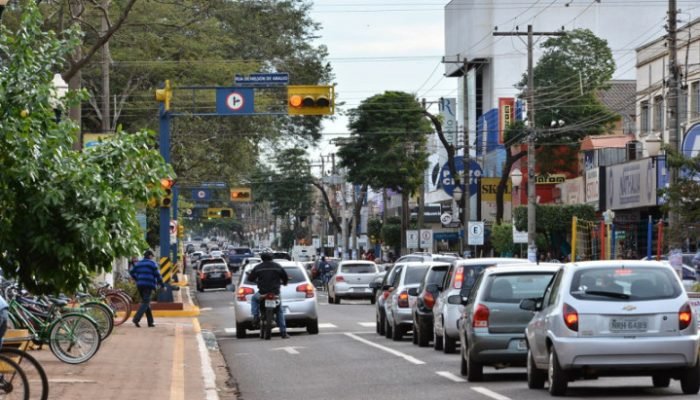 Detran-MS inicia licenciamento 2025 para veículos com placa final 0