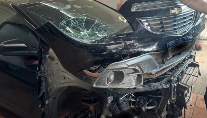 Foto: Carro foi localizado pela polícia (divulgação)